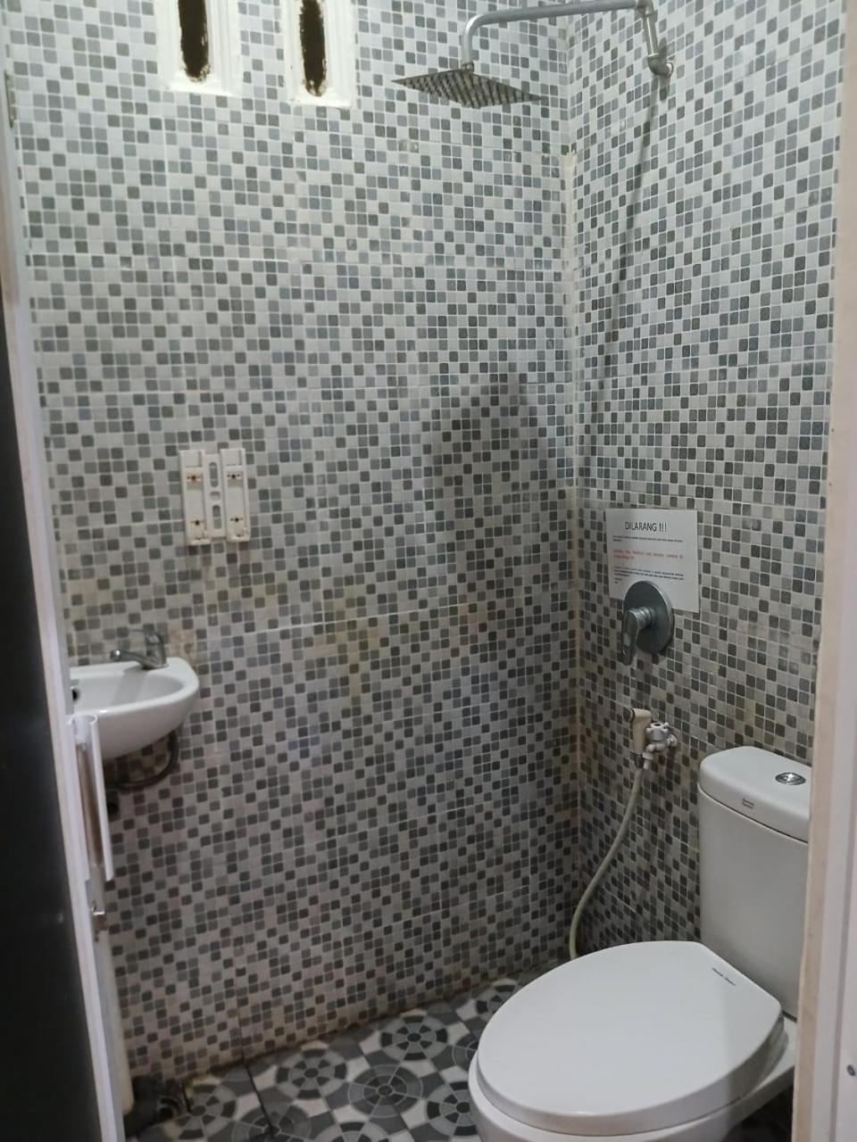 Macan Kumbang Residence 巨港 外观 照片