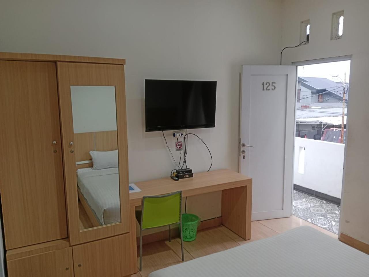 Macan Kumbang Residence 巨港 外观 照片